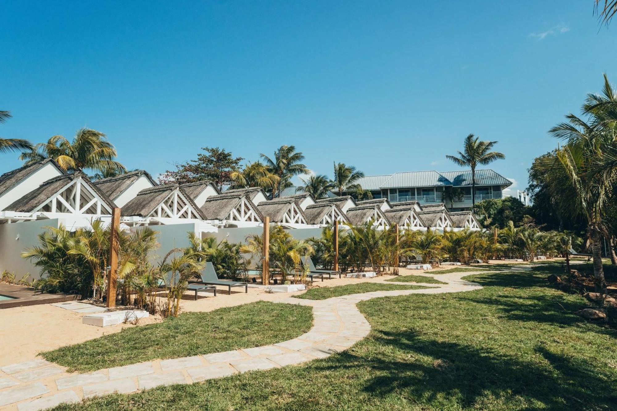 Radisson Blu Azuri Resort & Spa Roches Noires Buitenkant foto
